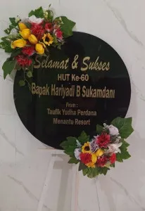 Papan Akrilik Ucapan Ulang Tahun Larangan