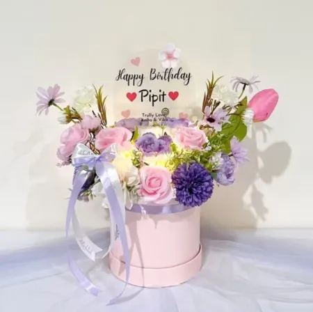 Bloom Box Akrilik Ucapan Ulang Tahun Larangan
